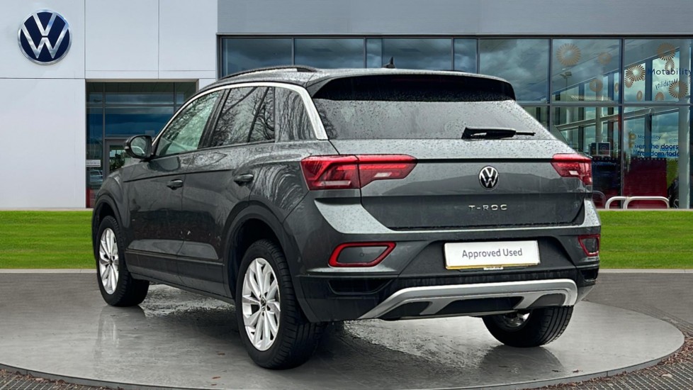 Used Volkswagen T-Roc 2025 for sale - 76872251: Photo 3