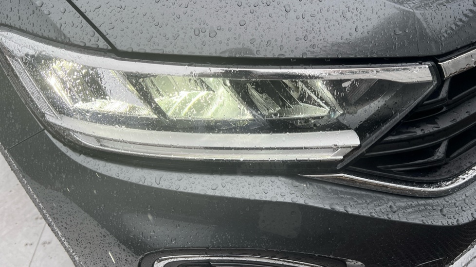 Used Volkswagen T-Roc 2025 for sale - 76872251: Photo 41