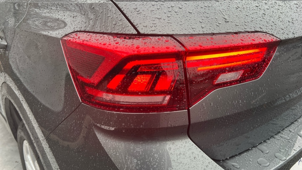 Used Volkswagen T-Roc 2025 for sale - 76872251: Photo 45