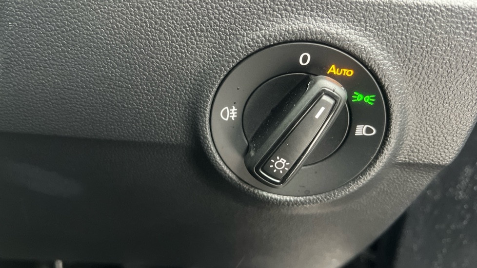 Used Volkswagen T-Roc 2025 for sale - 76872251: Photo 48