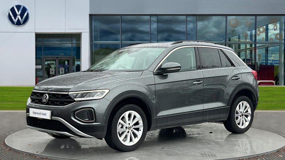 Used Volkswagen T-Roc 2025 for sale - 76872251: Photo 6