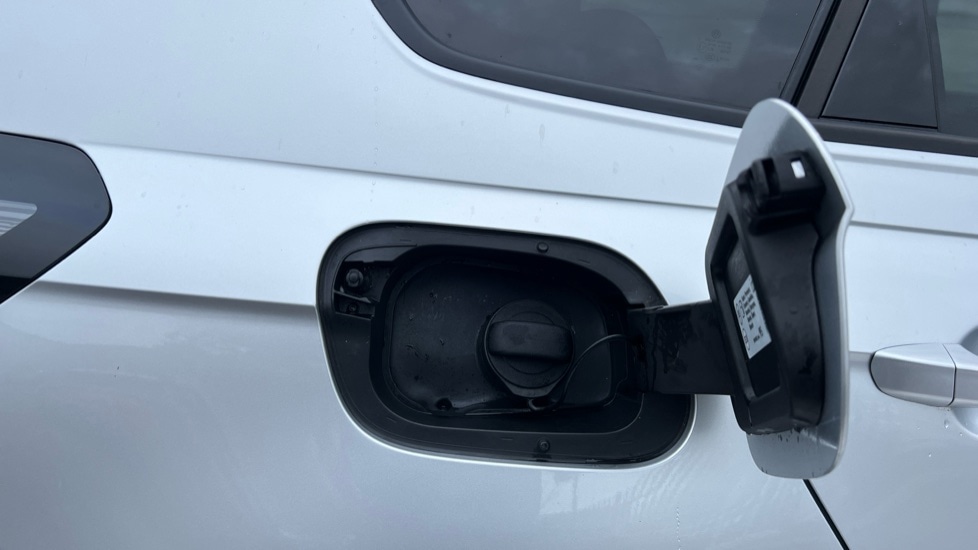 Used Volkswagen Taigo 2025 for sale - 76870728: Photo 29