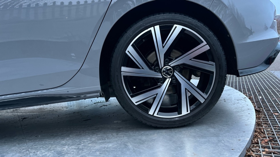 Used Volkswagen Golf 2022 for sale - 76999532: Photo 19