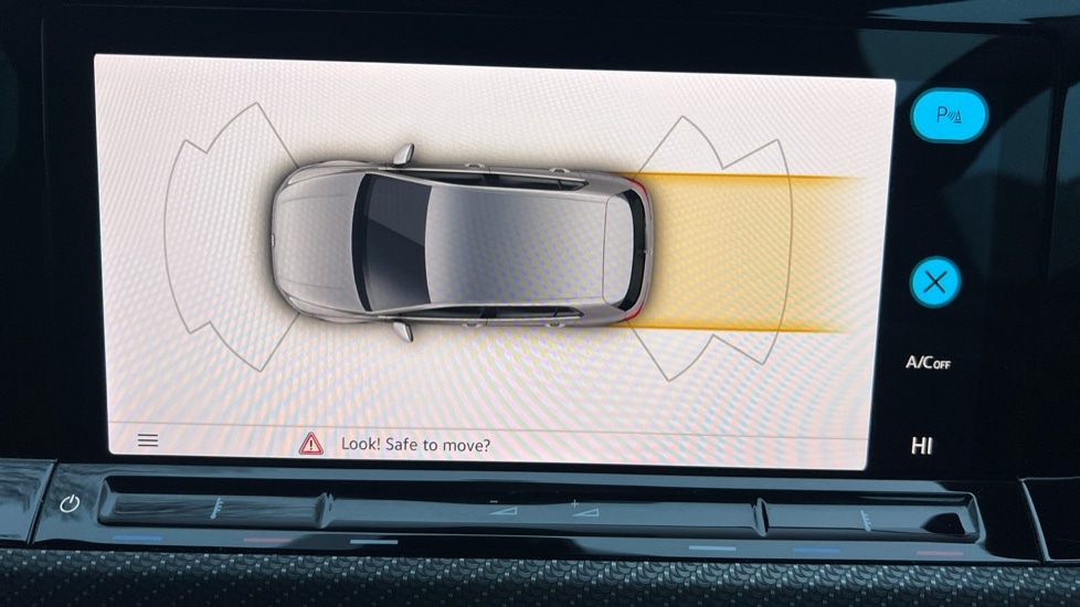 Used Volkswagen Golf 2022 for sale - 76999532: Photo 22