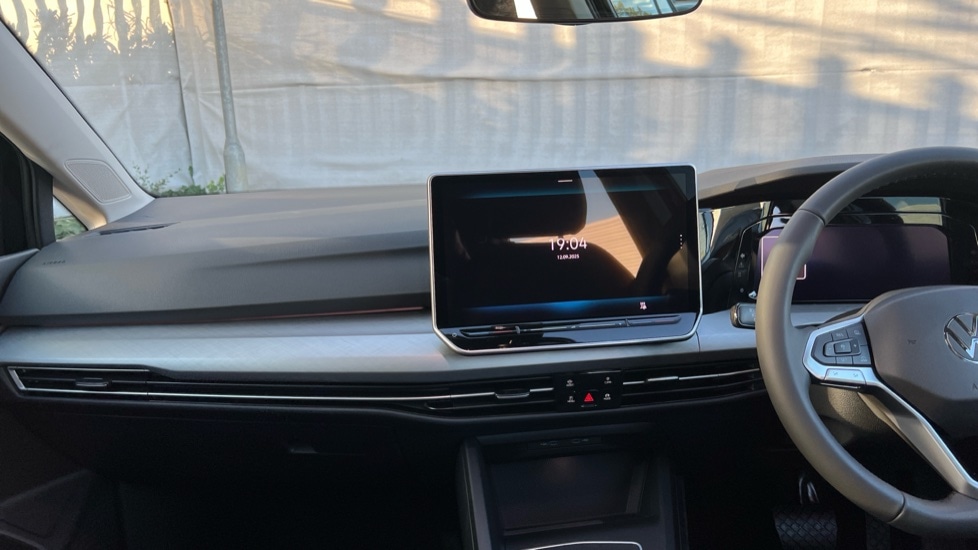 Used Volkswagen Golf 2025 for sale - 76870383: Photo 12