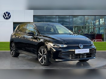 2025 - Golf Hatch Match 1.5 TSI eHybrid 204 PS 6-Speed DSG 5 Door