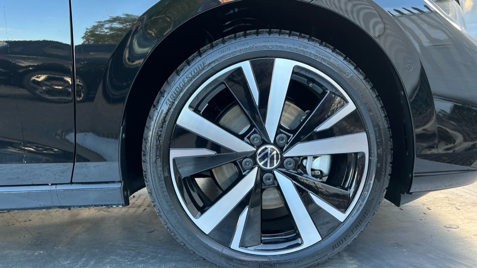 Used Volkswagen Golf 2025 for sale - 76870383: Photo 20