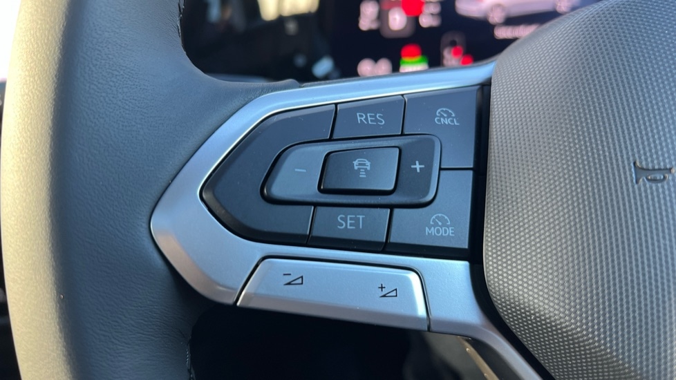 Used Volkswagen Golf 2025 for sale - 76870383: Photo 30