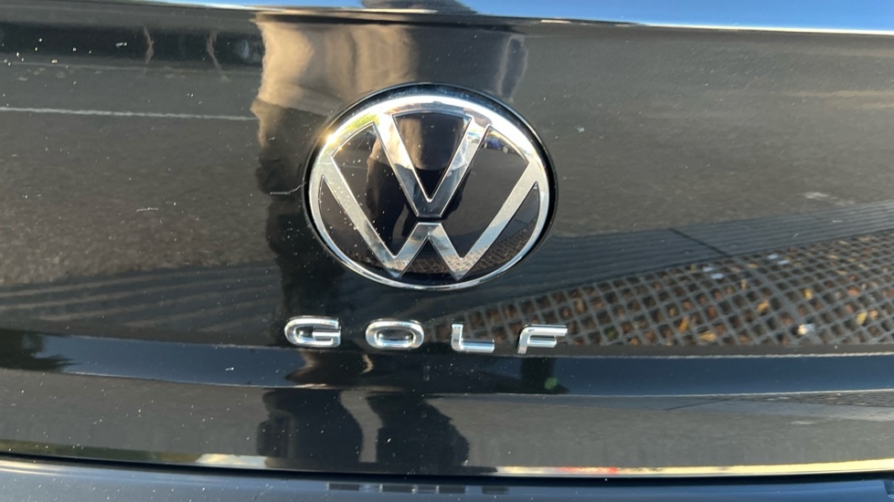 Used Volkswagen Golf 2025 for sale - 76870383: Photo 47