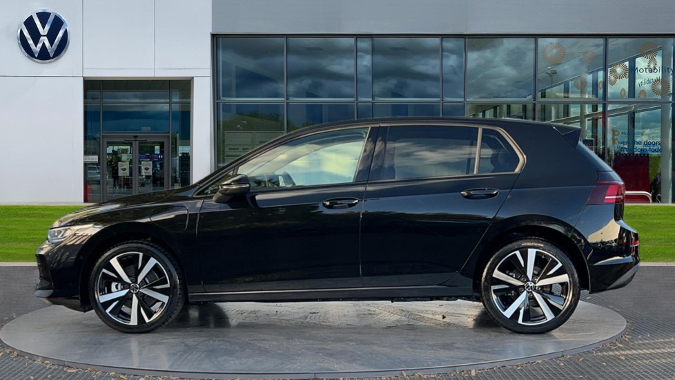 Used Volkswagen Golf 2025 for sale - 76870383: Photo 8