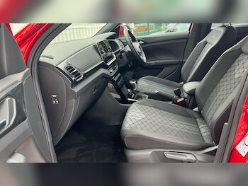 Used Volkswagen T-Cross 2024 for sale - 75636815: Photo