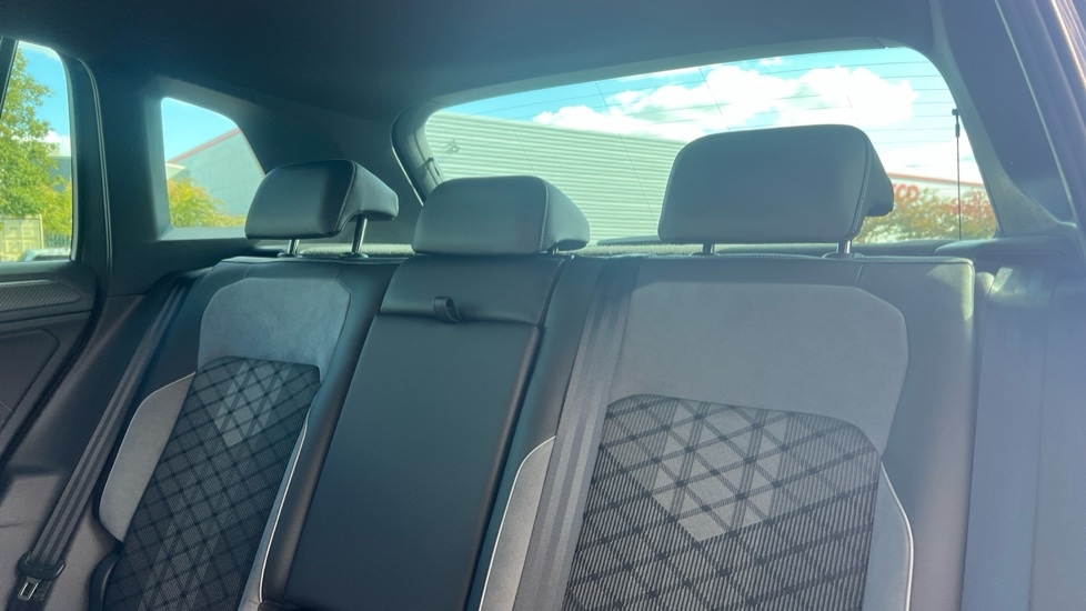 Used Volkswagen Tiguan 2023 for sale - 76037607: Photo 14