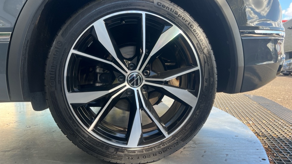 Used Volkswagen Tiguan 2023 for sale - 76037607: Photo 18