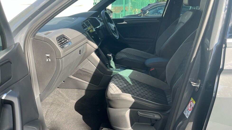 Used Volkswagen Tiguan 2023 for sale - 76037607: Photo 28