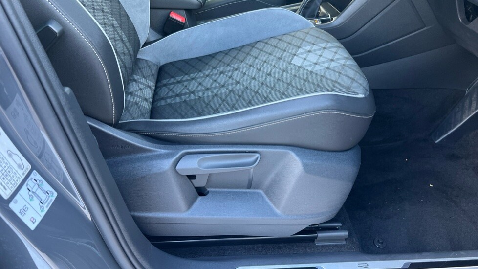 Used Volkswagen Tiguan 2023 for sale - 76037607: Photo 39