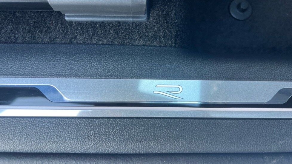 Used Volkswagen Tiguan 2023 for sale - 76037607: Photo 40