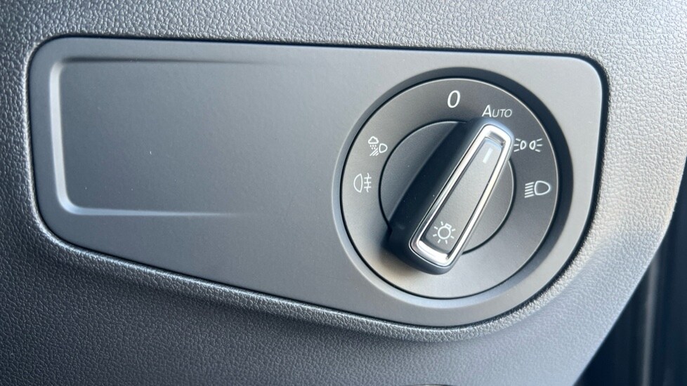 Used Volkswagen Tiguan 2023 for sale - 76037607: Photo 41