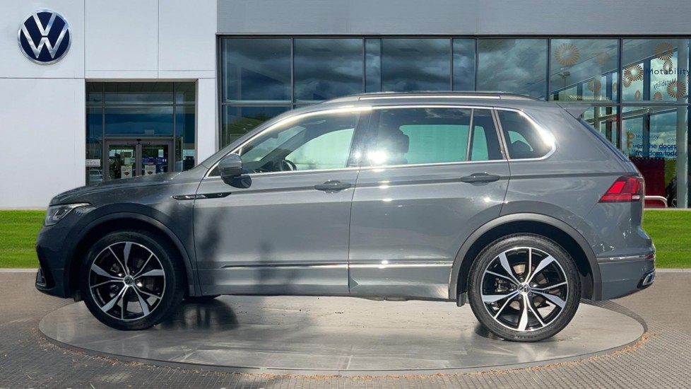 Used Volkswagen Tiguan 2023 for sale - 76037607: Photo 8