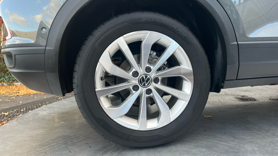 Used Volkswagen T-Roc 2025 for sale - 76871131: Photo 18