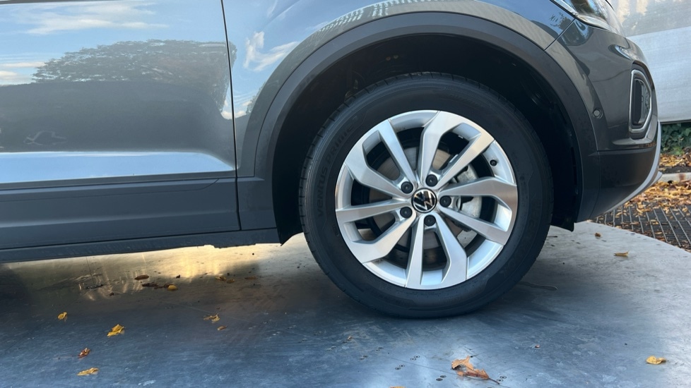 Used Volkswagen T-Roc 2025 for sale - 76871131: Photo 20