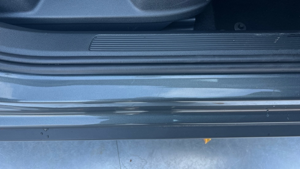 Used Volkswagen T-Roc 2025 for sale - 76871131: Photo 40