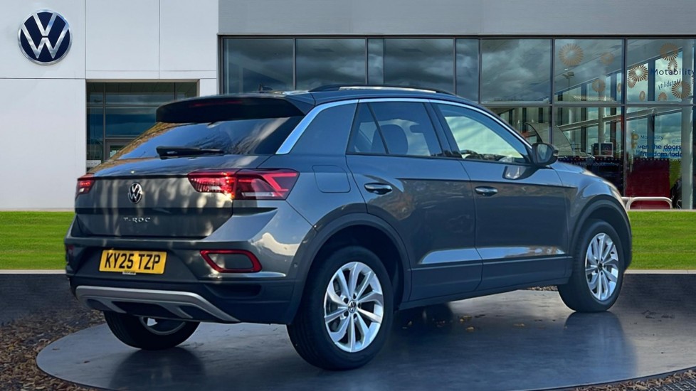 Used Volkswagen T-Roc 2025 for sale - 76871131: Photo 7