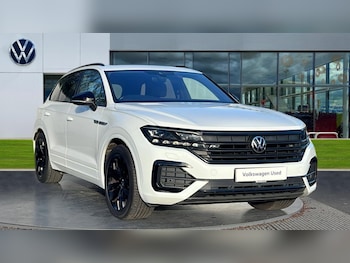 2021 - TOUAREG 3.0 V6 TDI 4Motion Black Edition 5dr Tip Auto
