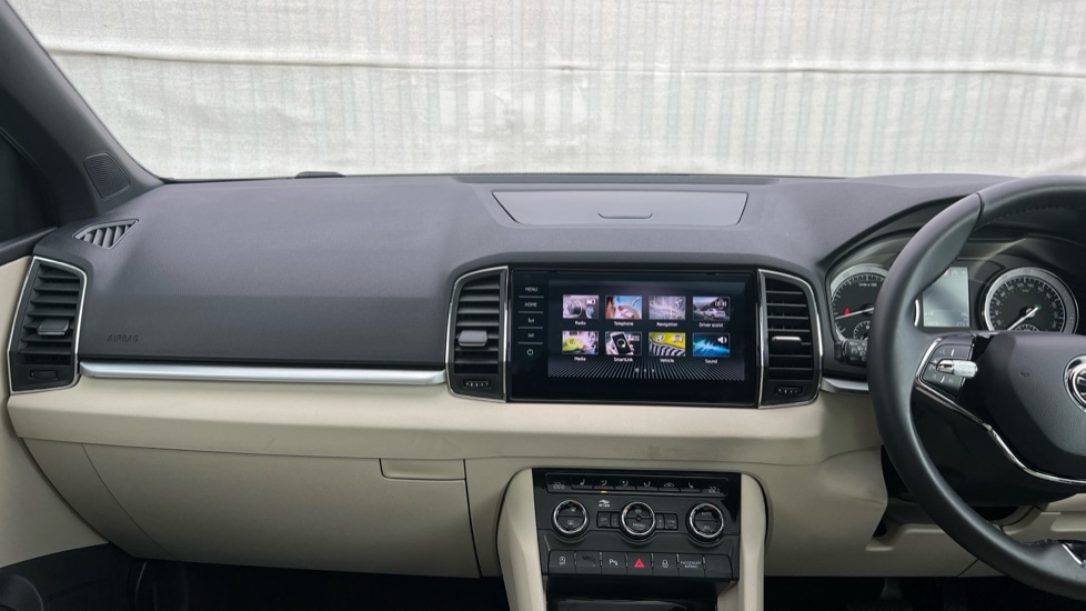 Used Skoda Karoq 2021 for sale - 76870335: Photo 12