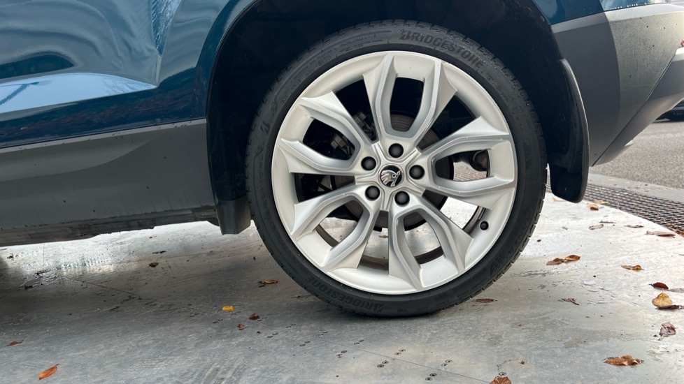 Used Skoda Karoq 2021 for sale - 76870335: Photo 18