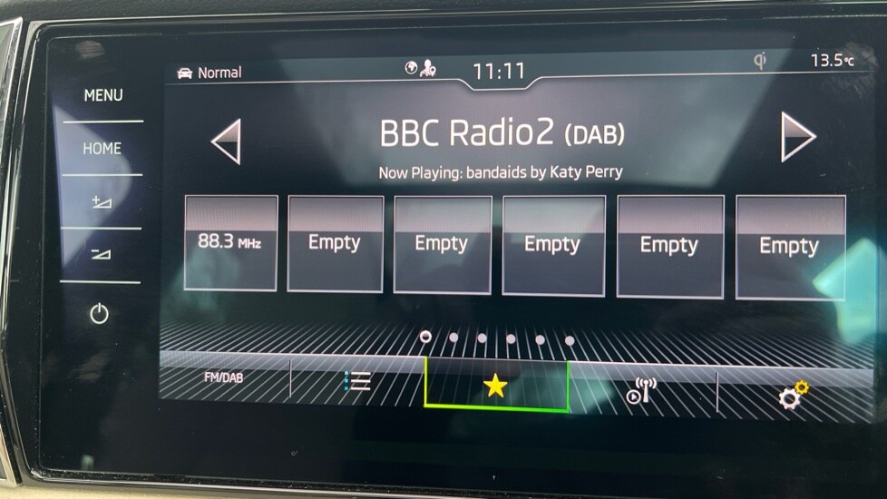 Used Skoda Karoq 2021 for sale - 76870335: Photo 35