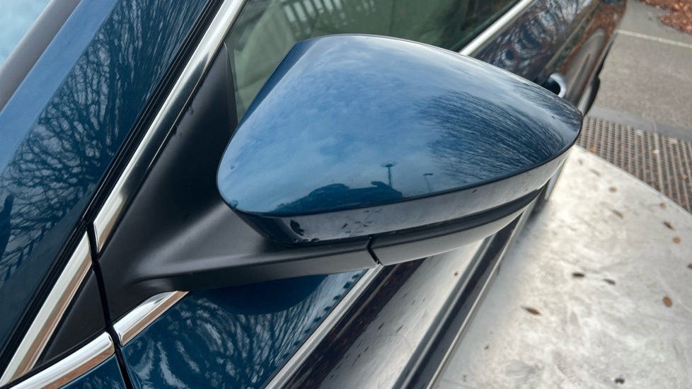 Used Skoda Karoq 2021 for sale - 76870335: Photo 41