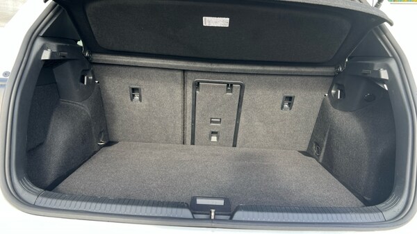 Used Volkswagen Golf 2025 for sale - 76154880: Photo 15