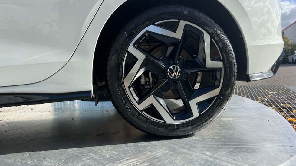 Used Volkswagen Golf 2025 for sale - 76154880: Photo 19