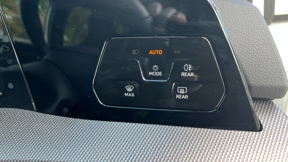 Used Volkswagen Golf 2025 for sale - 76154880: Photo 50