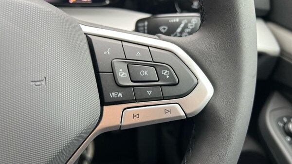 Used Volkswagen Golf 2025 for sale - 76033562: Photo 30