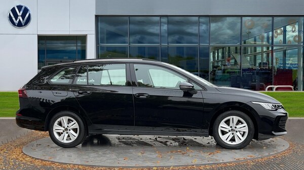Used Volkswagen Golf 2025 for sale - 76033562: Photo 4