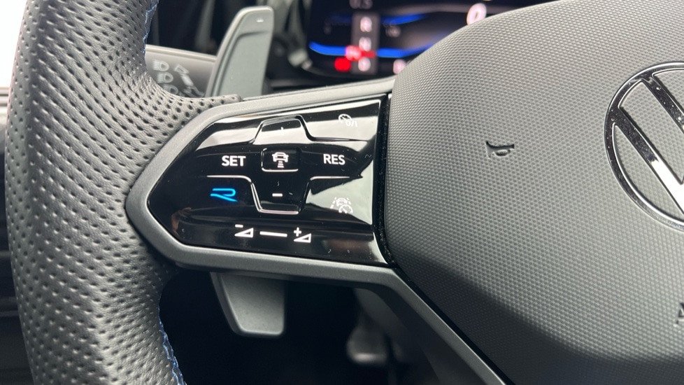 Used Volkswagen Golf 2023 for sale - 76593729: Photo 30