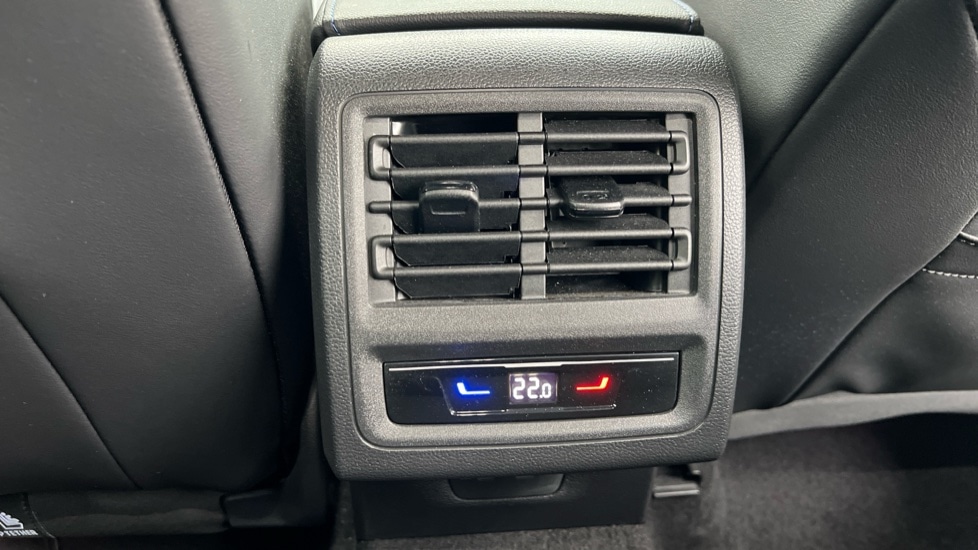 Used Volkswagen Golf 2023 for sale - 76593729: Photo 34