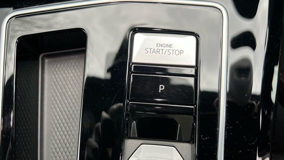 Used Volkswagen Golf 2023 for sale - 76593729: Photo 53