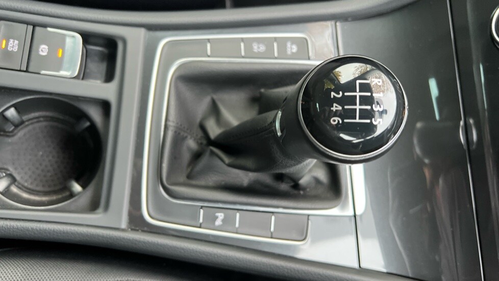 Used Volkswagen Golf 2020 for sale - 76937540: Photo 35