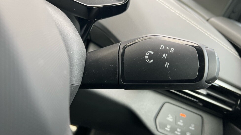 Used Volkswagen ID.4 2025 for sale - 76872875: Photo 32