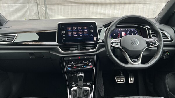 Used Volkswagen T-Roc 2023 for sale - 76112314: Photo 11