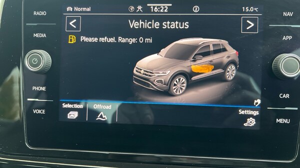 Used Volkswagen T-Roc 2023 for sale - 76112314: Photo 23