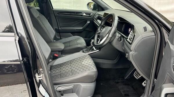 Used Volkswagen T-Roc 2023 for sale - 76112314: Photo 5