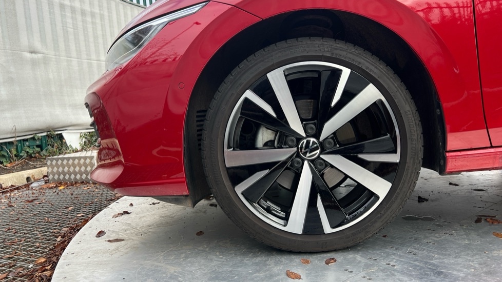 Used Volkswagen Golf 2025 for sale - 76872890: Photo 20