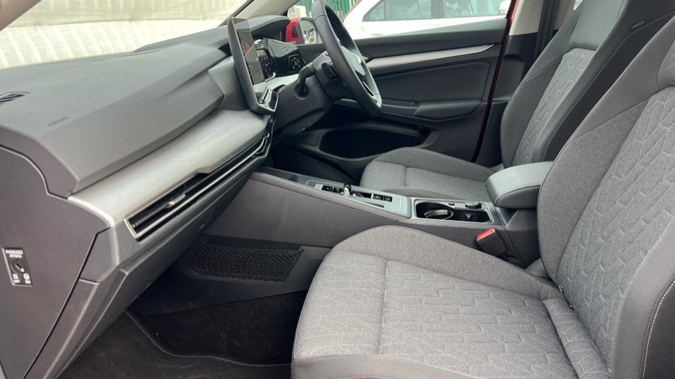 Used Volkswagen Golf 2025 for sale - 76872890: Photo 28