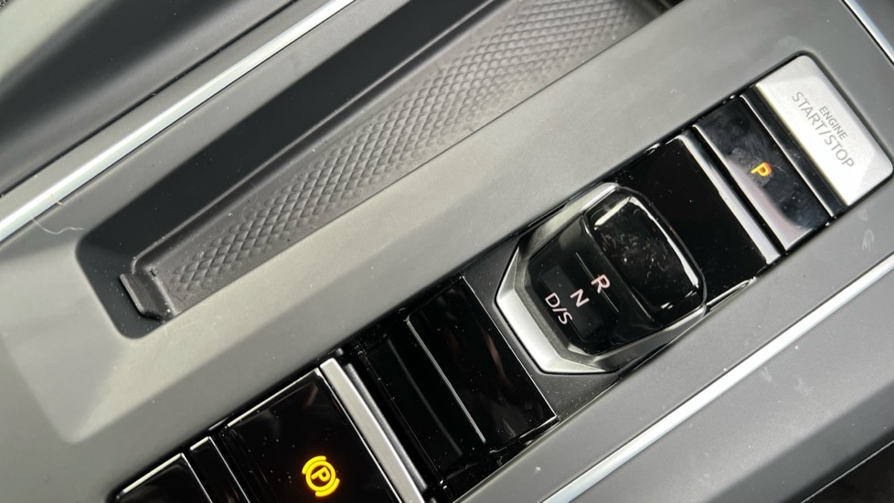 Used Volkswagen Golf 2025 for sale - 76872890: Photo 36