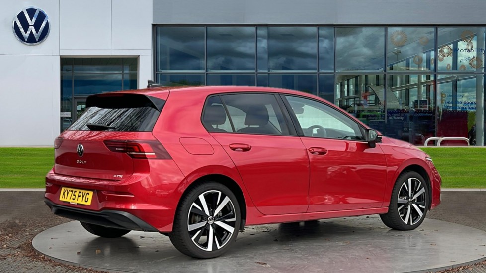 Used Volkswagen Golf 2025 for sale - 76872890: Photo 7