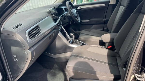 Used Volkswagen T-Roc 2025 for sale - 75660211: Photo 28
