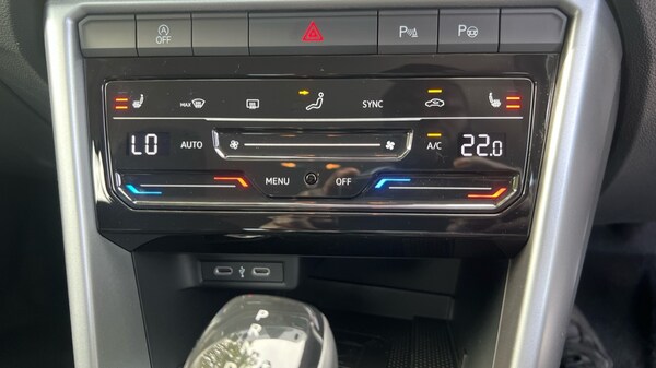 Used Volkswagen T-Roc 2025 for sale - 75660211: Photo 50